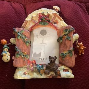 Holiday picture frame